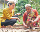 Lockdown helps Spanish woman learn rural living in Udupi district